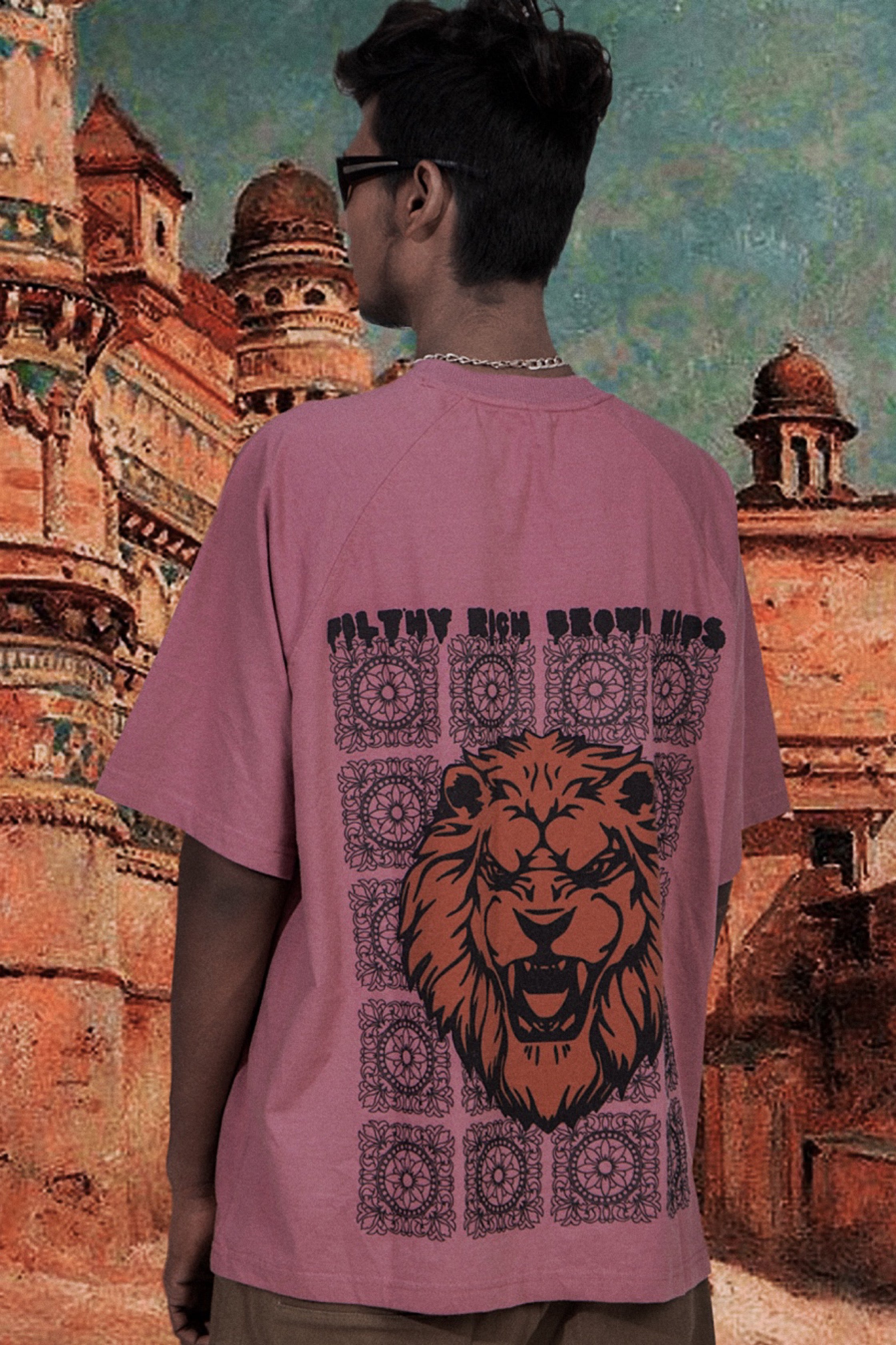 Block Lion Lavender T-shirt