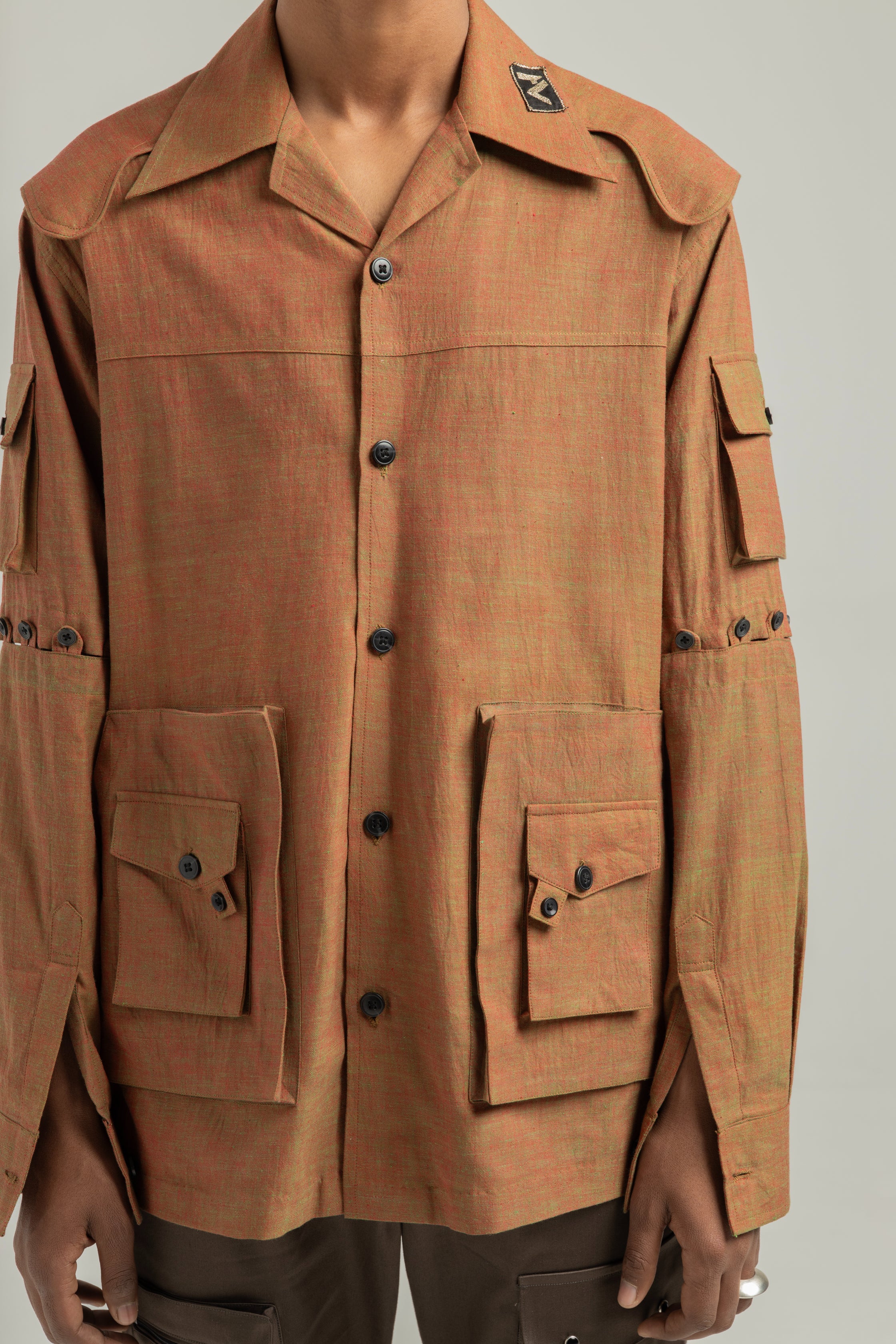 Dhup-Chav Detachable Sleeve Shirt