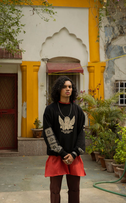 BLOCK LION SWEATSHIRT